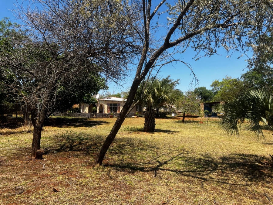 Commercial Property for Sale in De Wildt North West